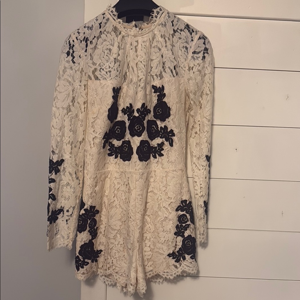 Saylor Elegant Lace Romper with Floral Design